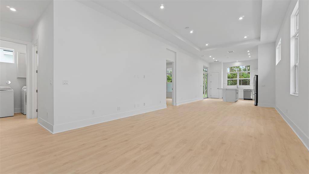 Port St Lucie, FL 34952,228 SE VIA SANGRO