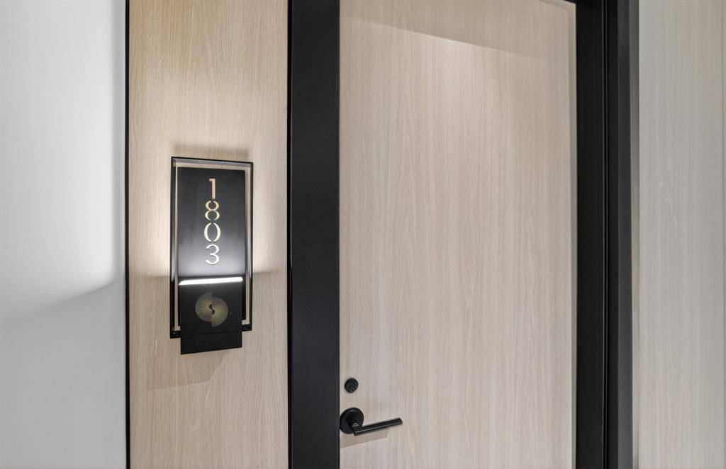 Fort Lauderdale, FL 33304,151 N Seabreeze Blvd #1803-E