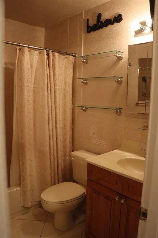 Miramar, FL 33023,7774 Orleans St