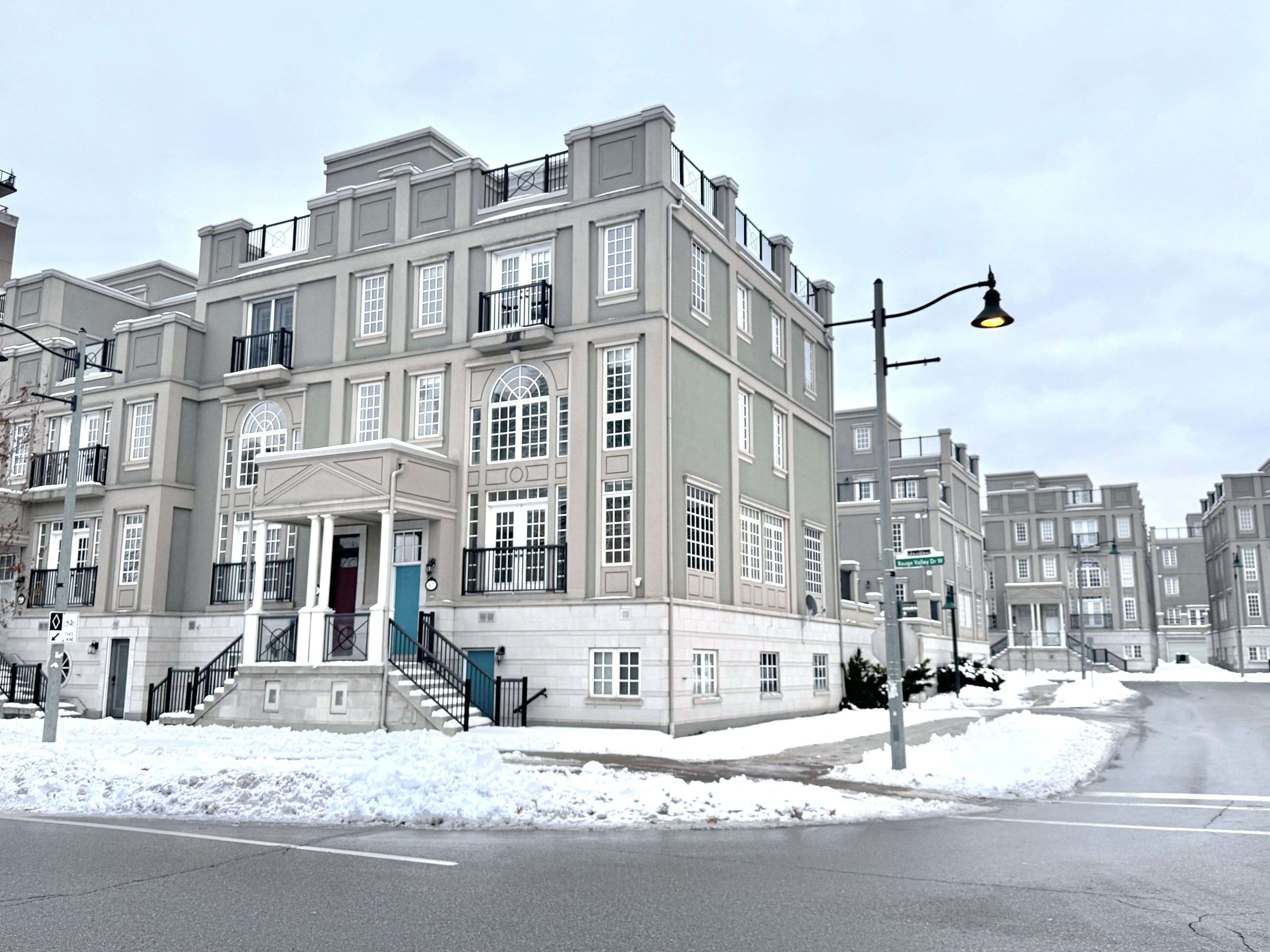 Markham, ON L6G 0C1,87 Rouge Valley DR W