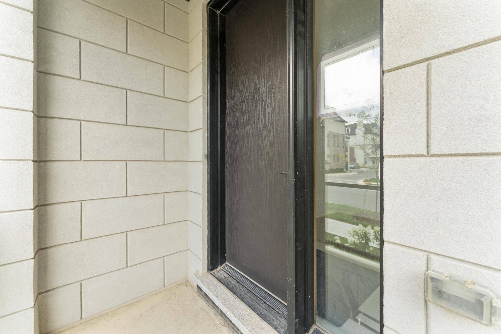 Richmond Hill, ON L4E 1L4,10A Mccachen ST