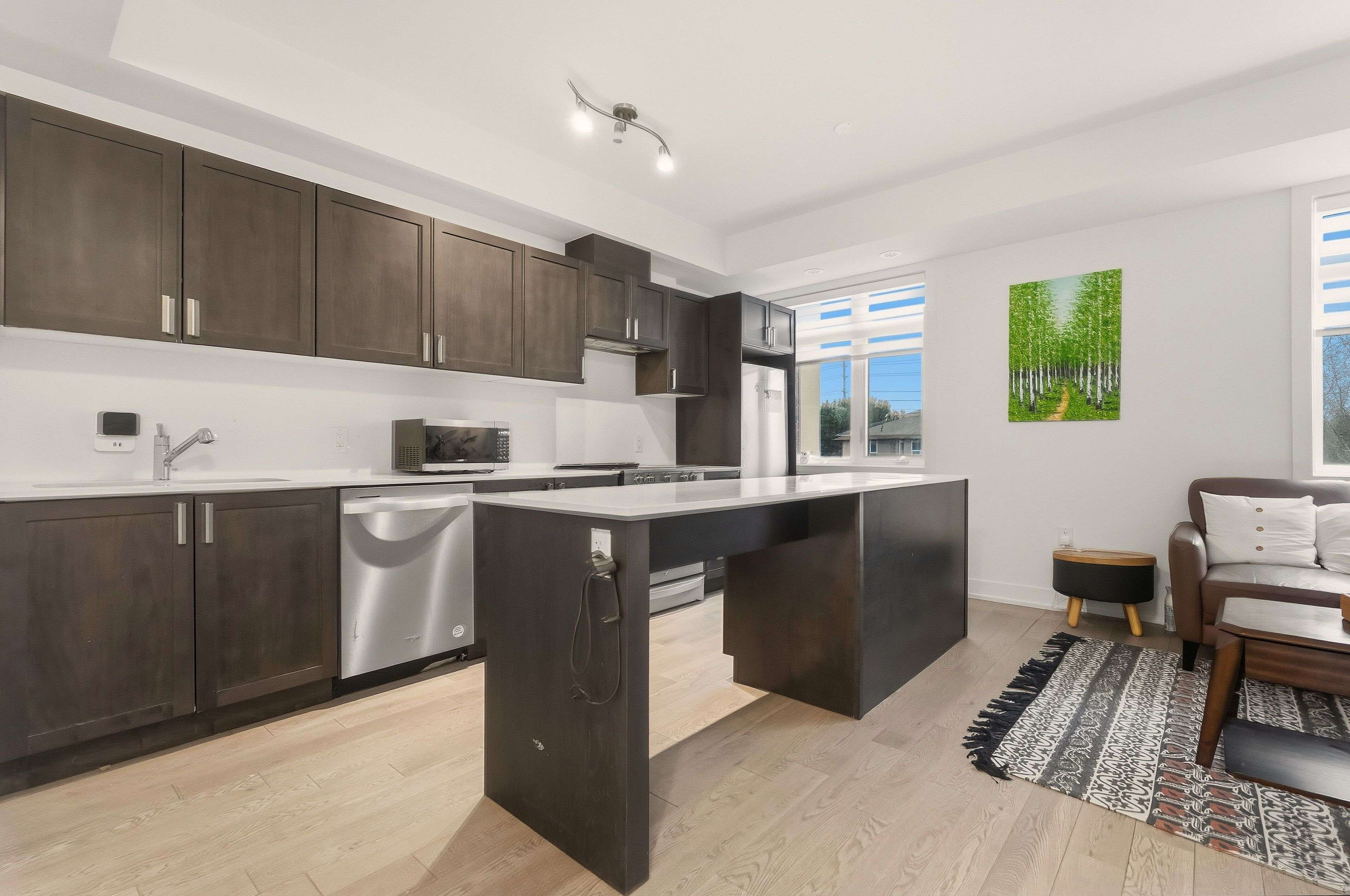 Mississauga, ON L5G 0C6,1062 Douglas McCurdy Common #227