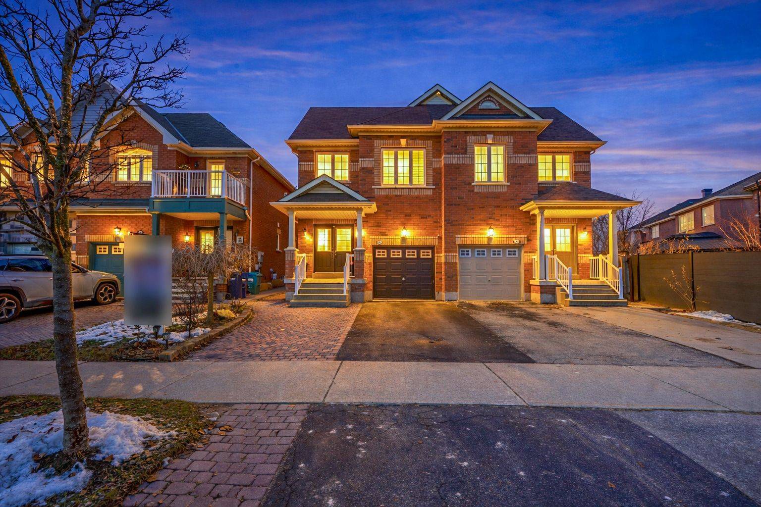 Mississauga, ON L5M 8A1,3857 Skyview ST