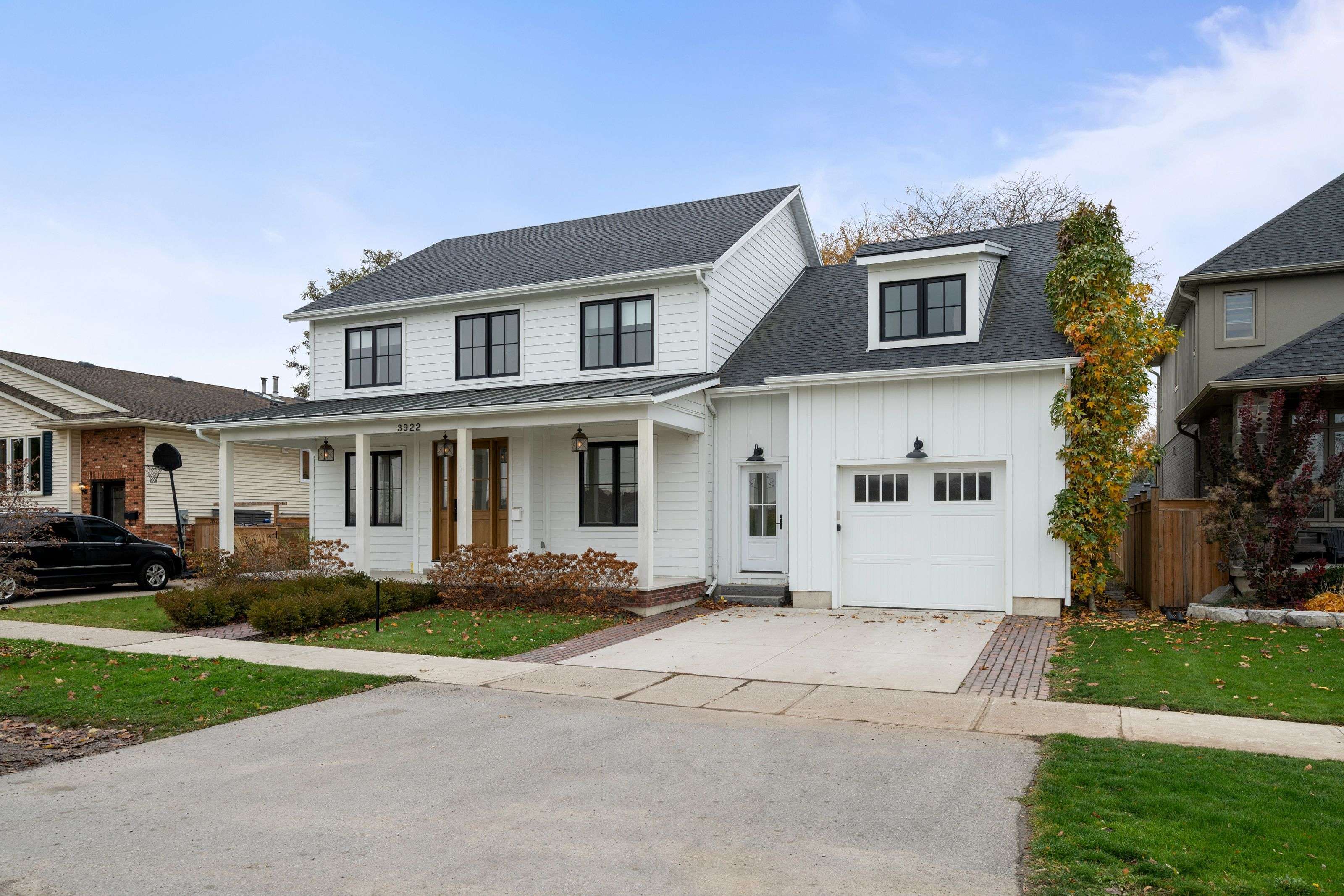 Lincoln, ON L0R 2C0,3922 Twenty Third ST