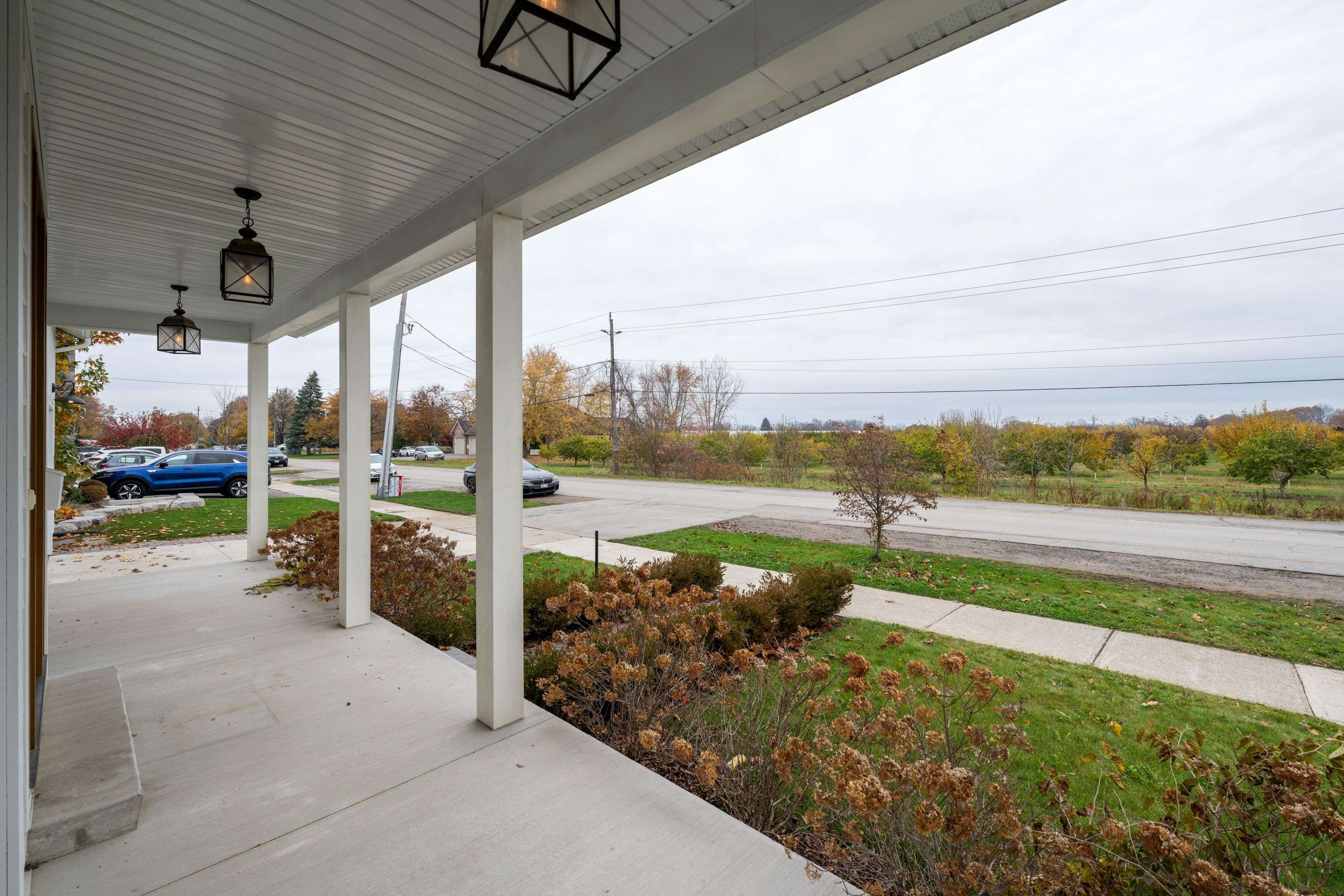 Lincoln, ON L0R 2C0,3922 Twenty Third ST