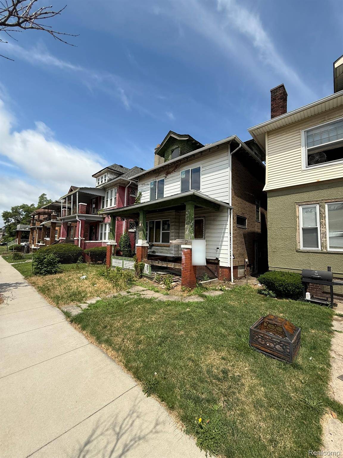 Detroit, MI 48206,1452 W Euclid ST