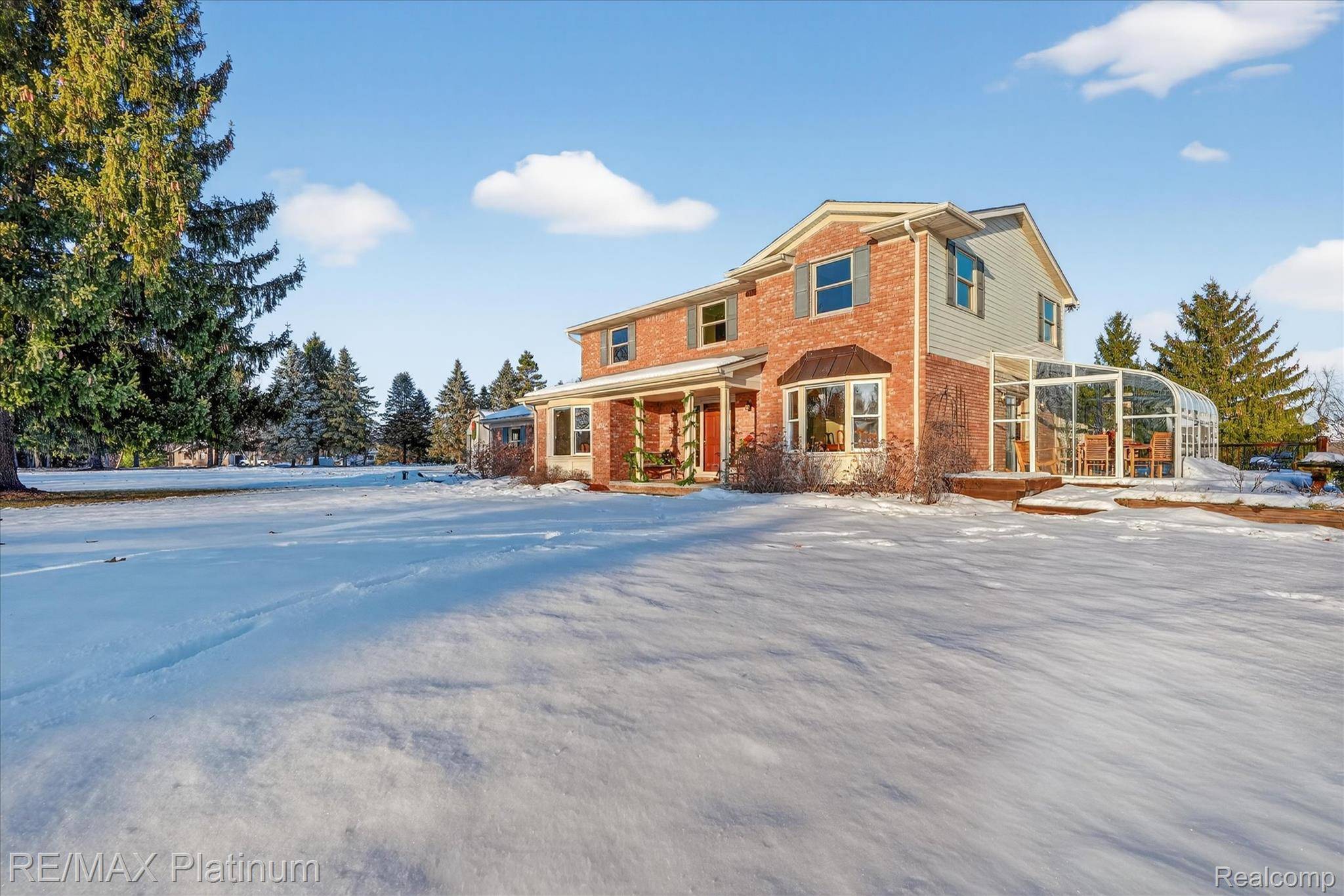Brighton, MI 48114,1901 Brandy LN