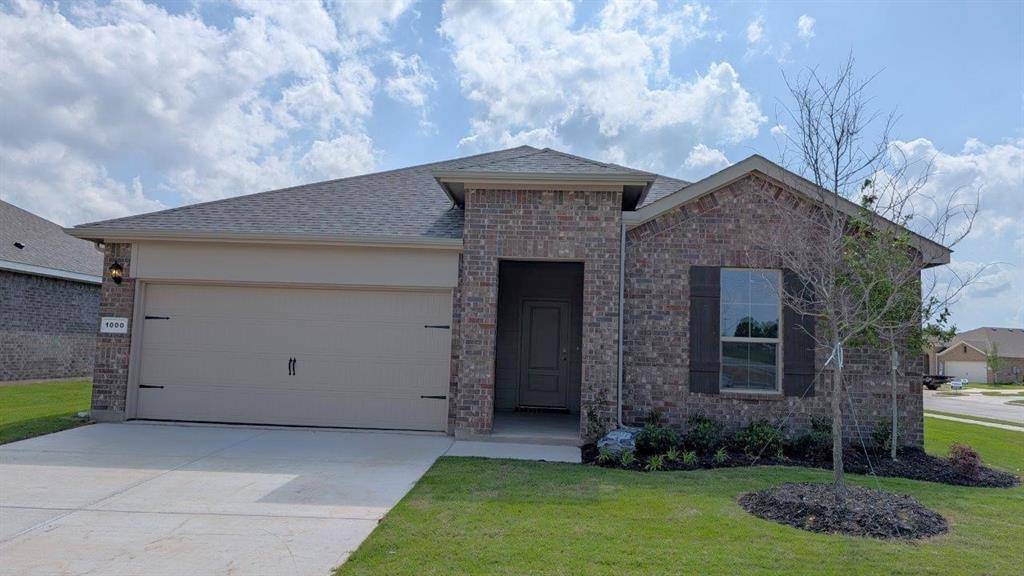 Cleburne, TX 76031,1000 TRACTION Trail