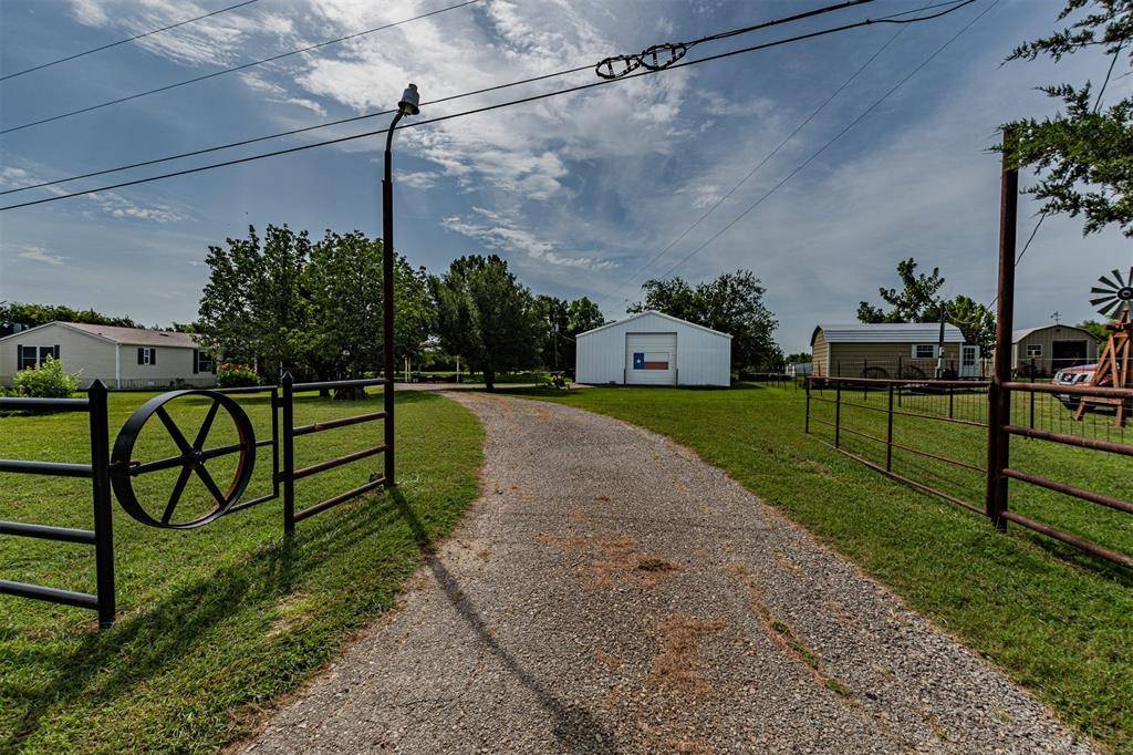 Terrell, TX 75161,14132 County Road 352