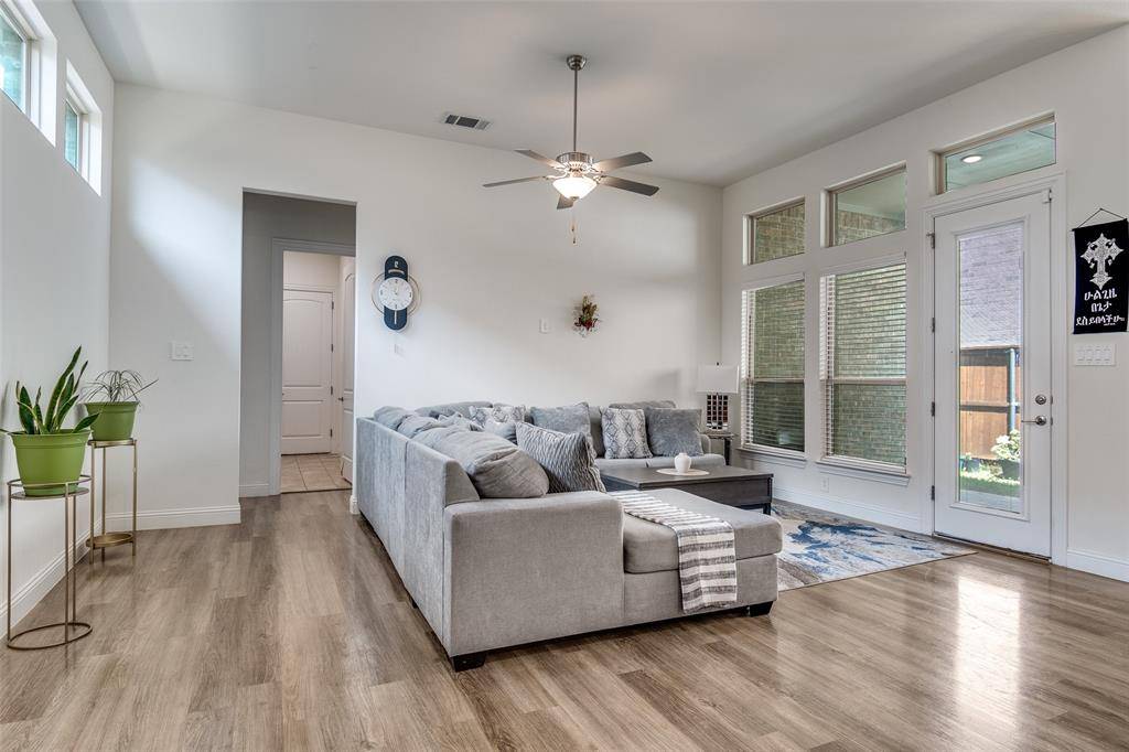 Garland, TX 75042,1521 Buckeye Trail