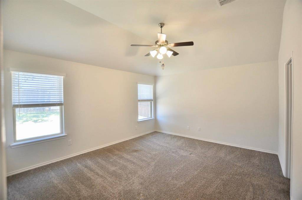 Weatherford, TX 76087,1008 Deer Valley Drive