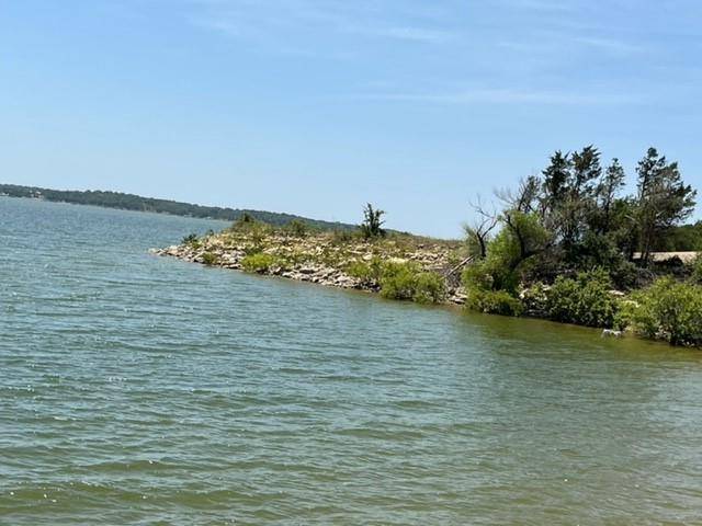 Gordonville, TX 76245,952 Lake Road