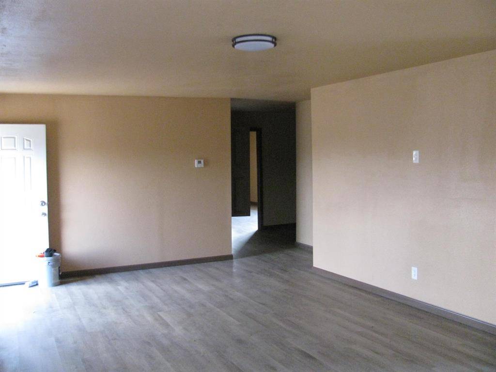 Savoy, TX 75479,12600 W Hwy 82 Highway W #2