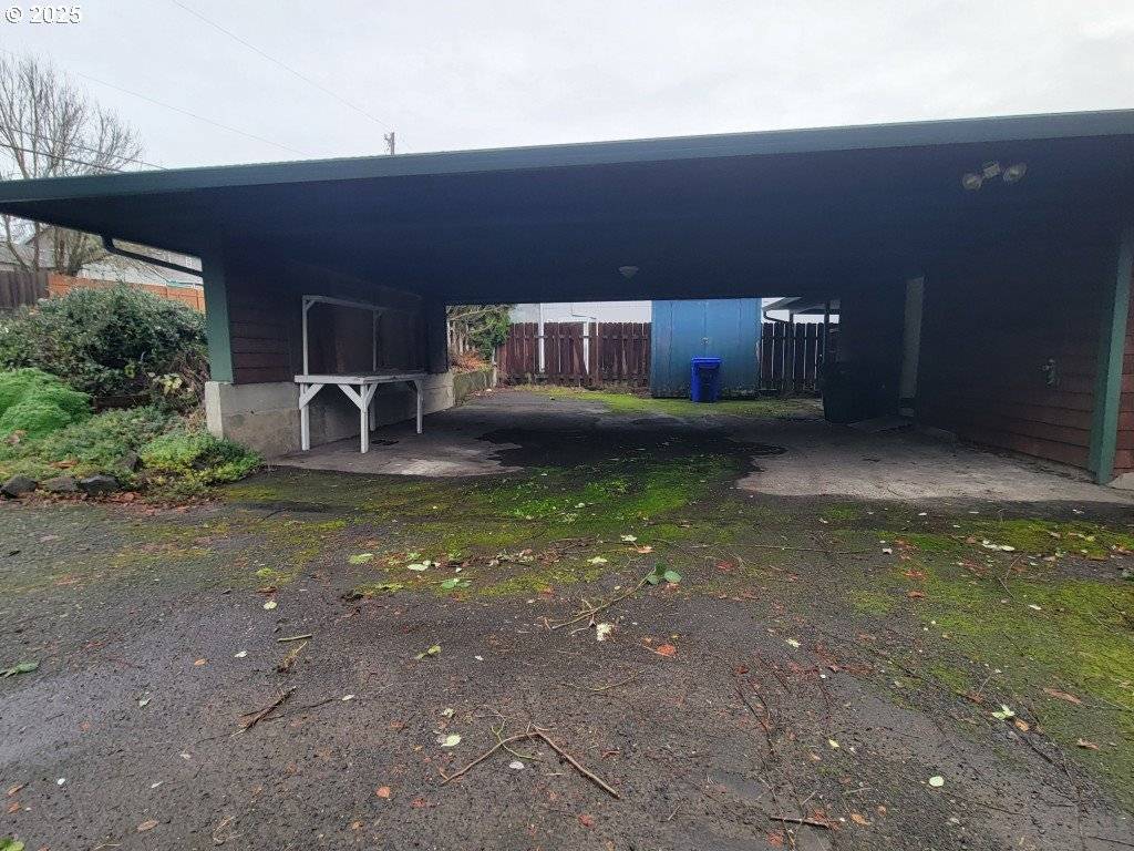 Gresham, OR 97080,2910 SE HILLYARD RD