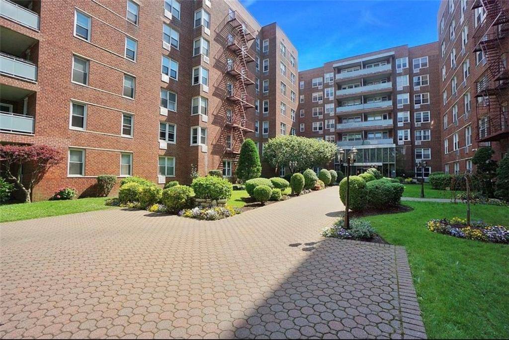 Brooklyn, NY 11209,9201 Shore RD #B703