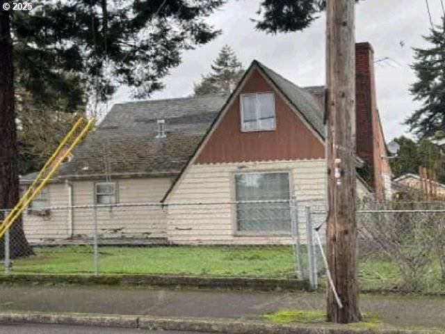 Portland, OR 97206,6015 SE FLAVEL ST