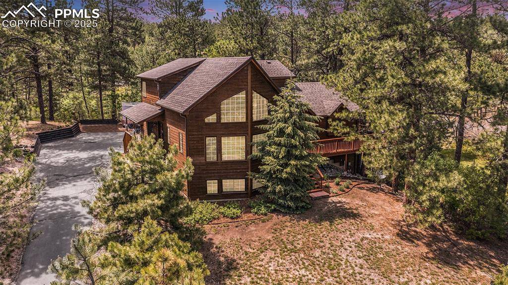 Larkspur, CO 80118,533 Tenderfoot DR