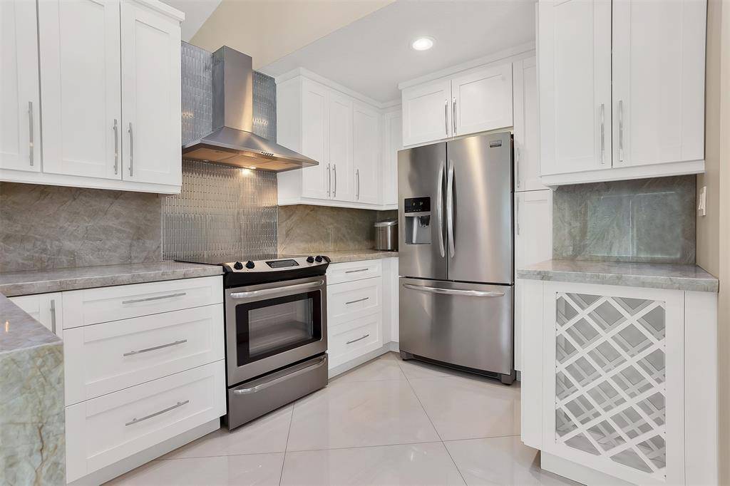 Weston, FL 33331,4345 Pine Ridge Ct