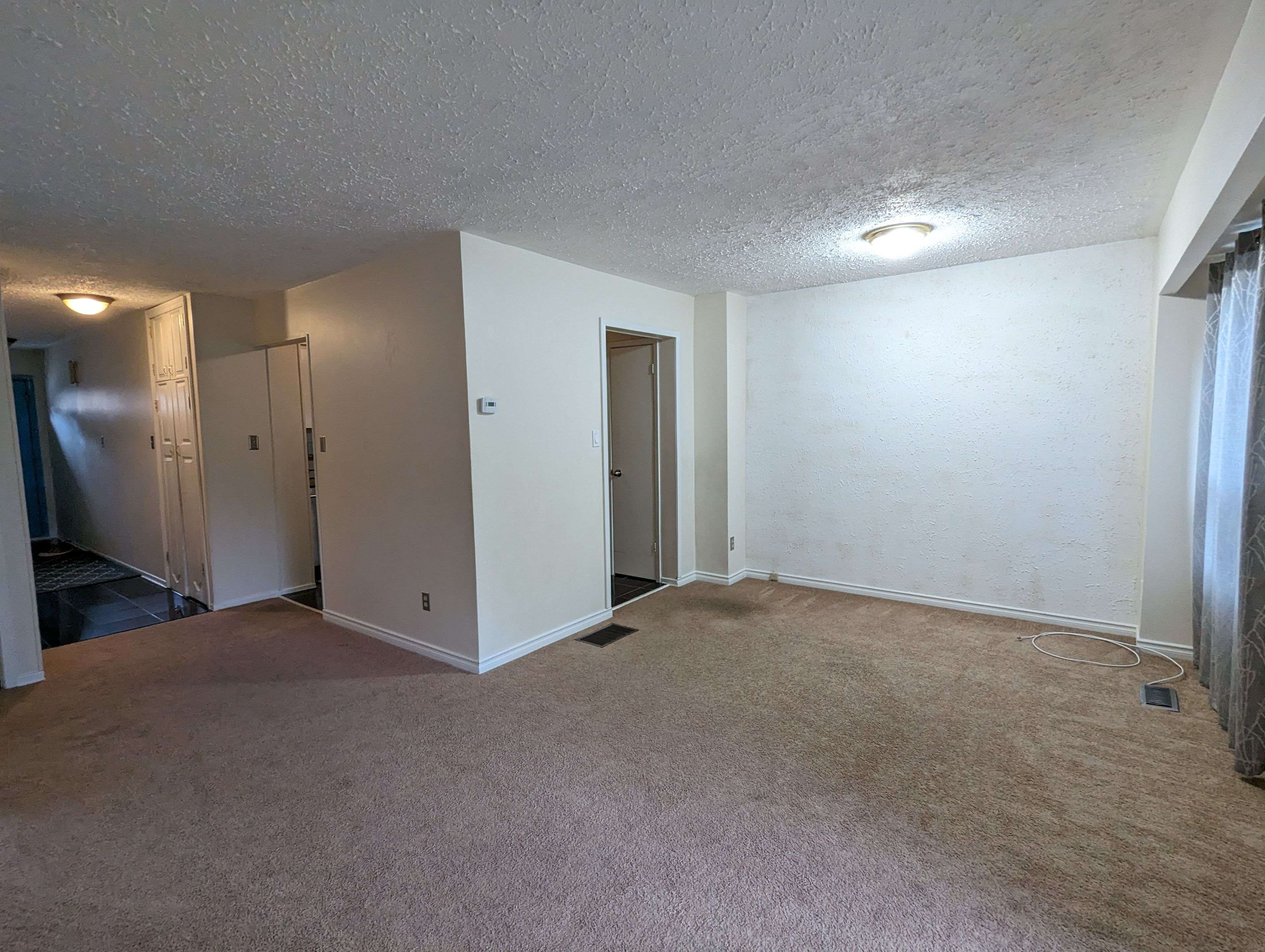 Brampton, ON L6V 3M5,35 Dawson CRES