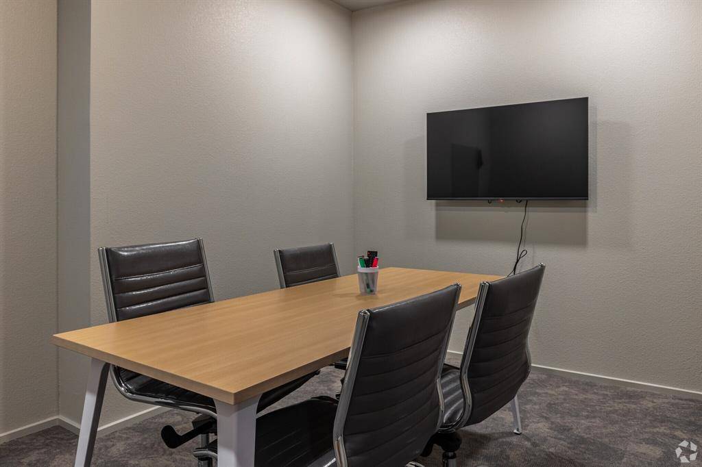 Dallas, TX 75208,596 W 9th Street #339