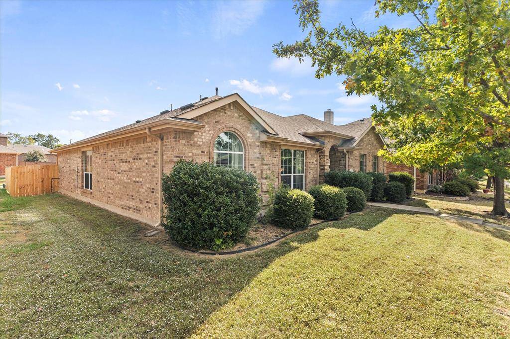 Rockwall, TX 75087,1142 Hidden Lakes Way