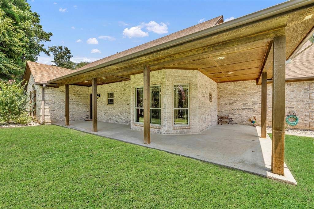 Troup, TX 75789,18241 Sunshine Lane