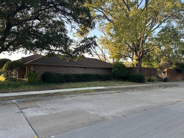 Plano, TX 75075,3609 Wandering Trail