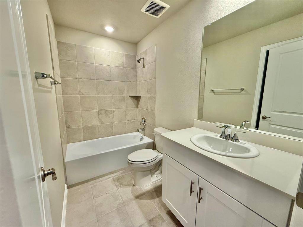 Sherman, TX 75092,2104 Rannoch Drive