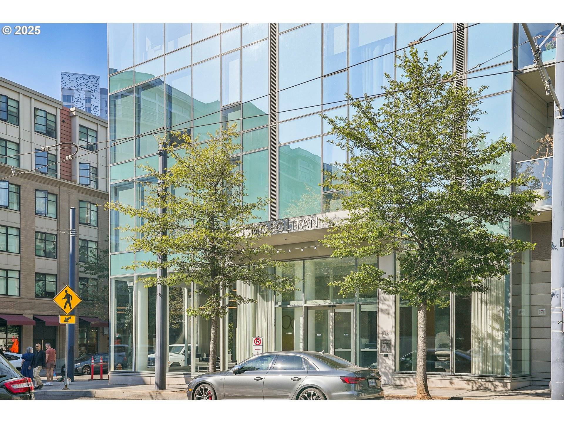 Portland, OR 97209,1075 NW NORTHRUP ST #1012