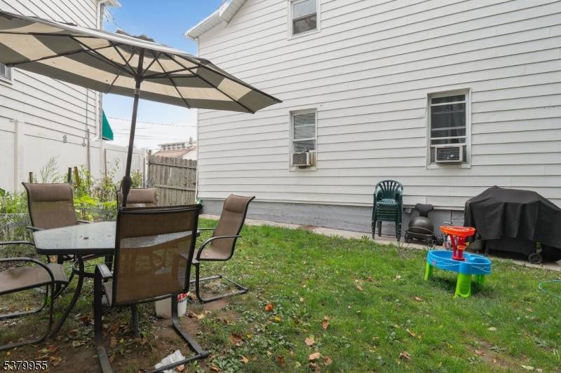 Pompton Lakes Boro, NJ 07442,434 Ringwood Ave