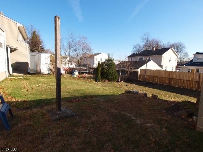 Lodi Boro, NJ 07644,8 Annette Ter