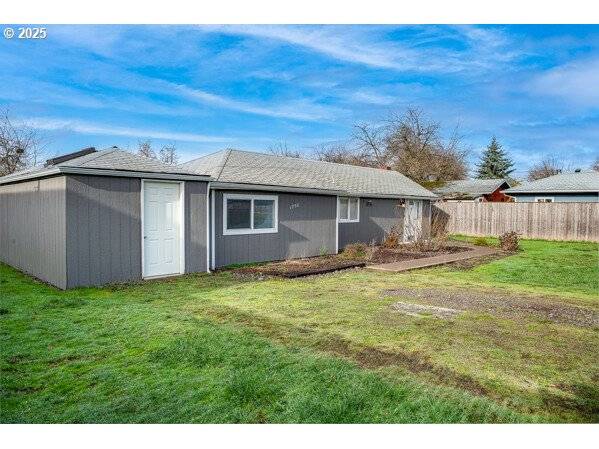 Eugene, OR 97402,1750 TANEY ST