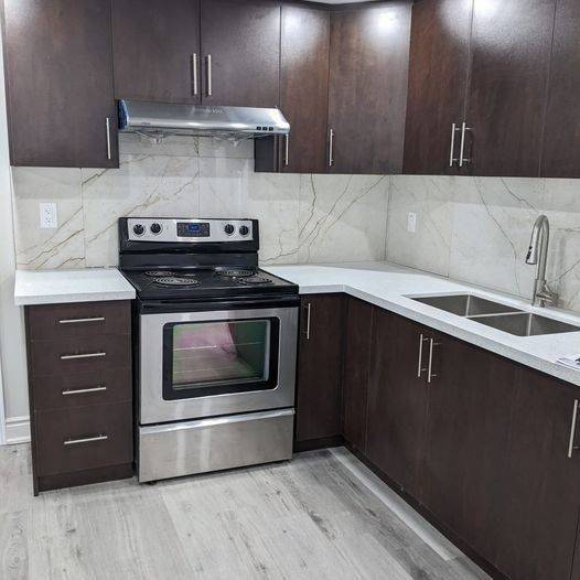 Brampton, ON L7A 2R4,150 Dells CRES