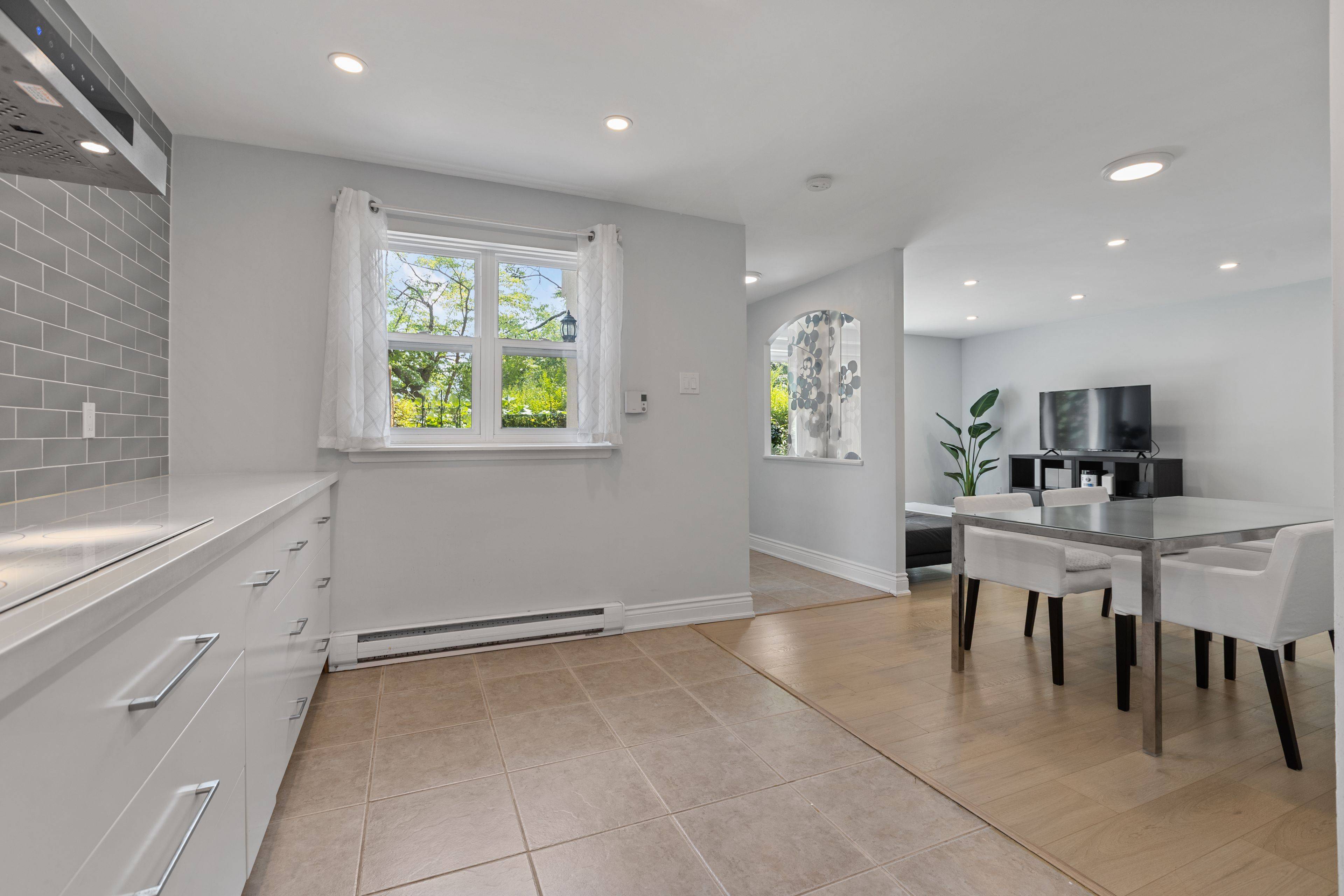 Mississauga, ON L4Y 3X7,3040 Constitution BLVD #130