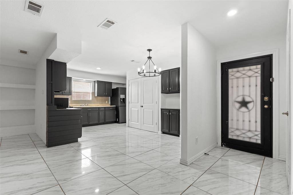 Dallas, TX 75216,2734 Kellogg Avenue