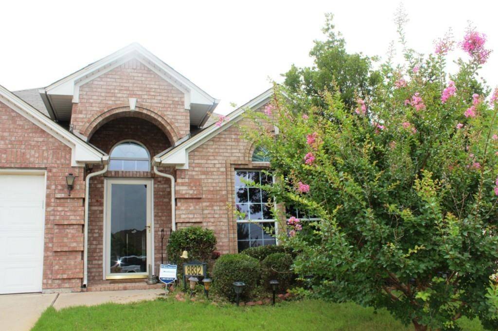 Fort Worth, TX 76244,8832 Fayetteville Drive