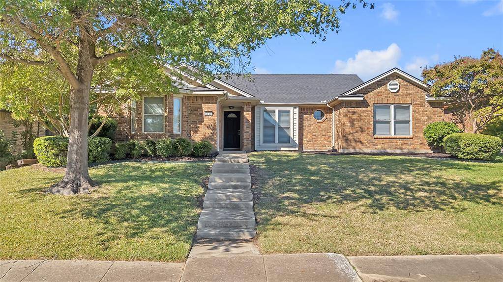 Carrollton, TX 75010,4215 Red Spruce Lane