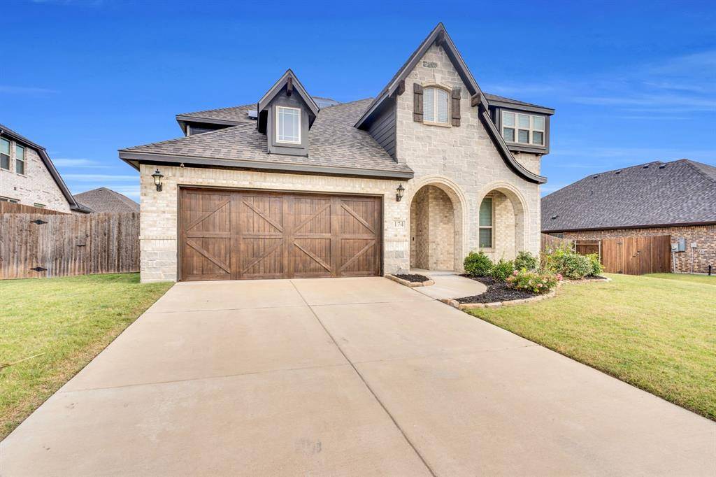 Waxahachie, TX 75165,174 Half Moon Drive