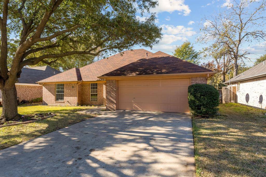 Irving, TX 75060,1129 Briar Oaks Drive