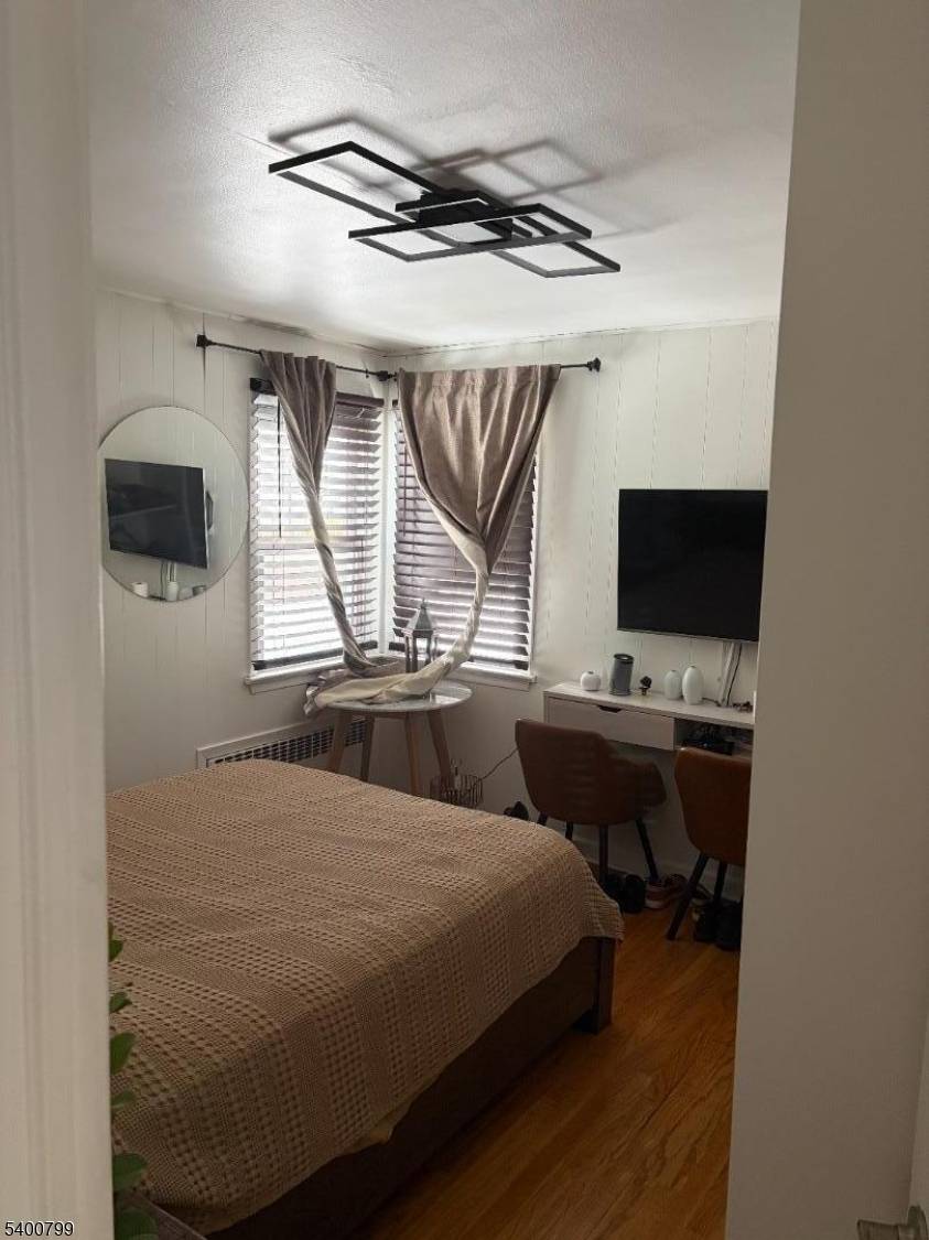 Lodi Boro, NJ 07644,163 Grove St