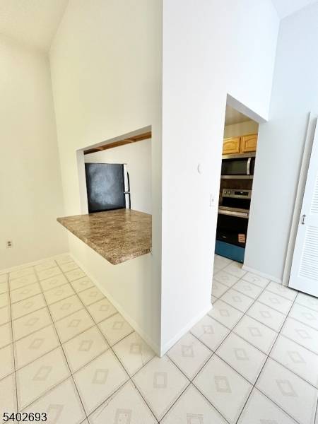 Newark City, NJ 07102,111 Mulberry St #4C