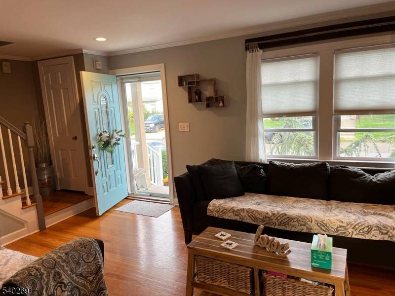 Linden City, NJ 07036,136 Birchwood Rd