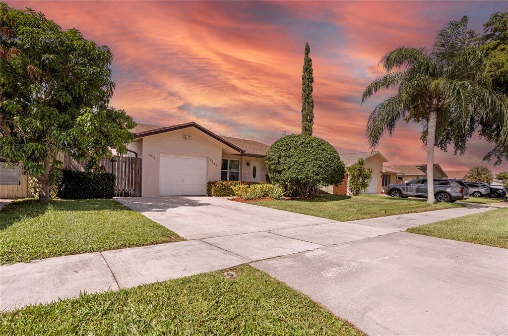 Deerfield Beach, FL 33442,3291 SW 4th St