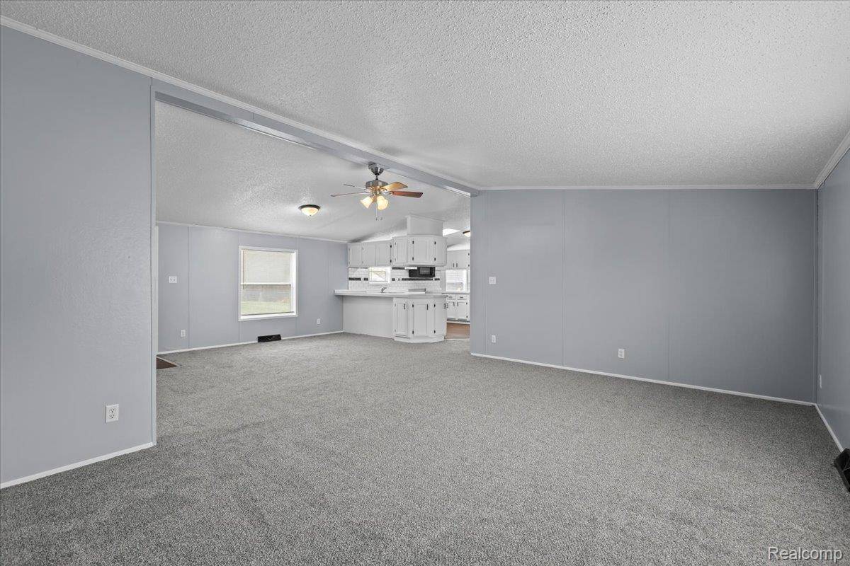 Flat Rock, MI 48134,28289 Spruce st.