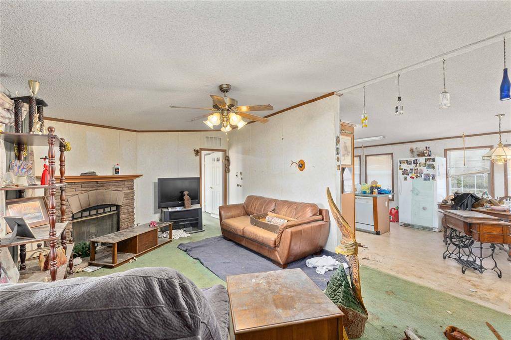 Goldthwaite, TX 76844,76 County Road 222