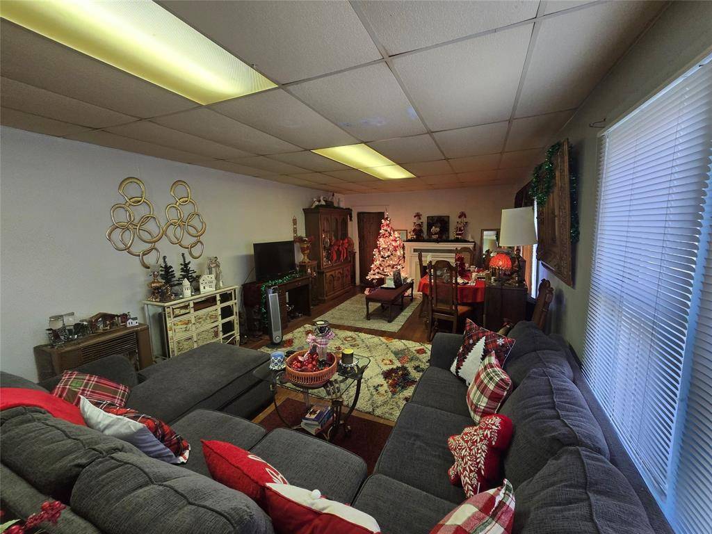 Ranger, TX 76470,453 W Main Street