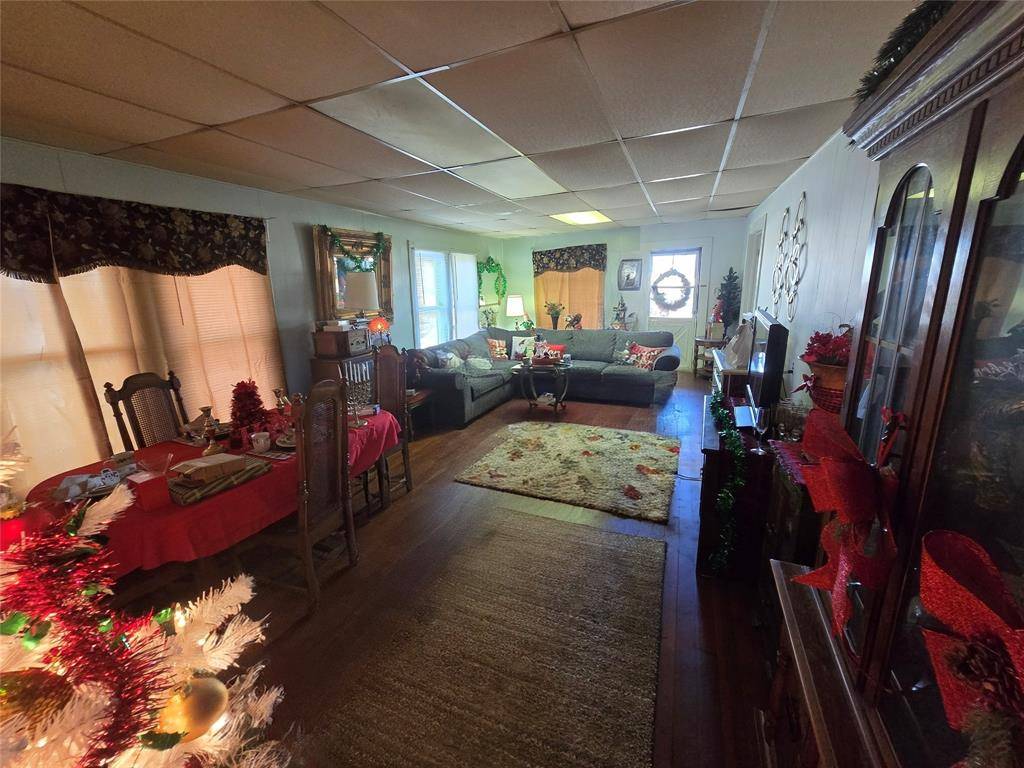 Ranger, TX 76470,453 W Main Street