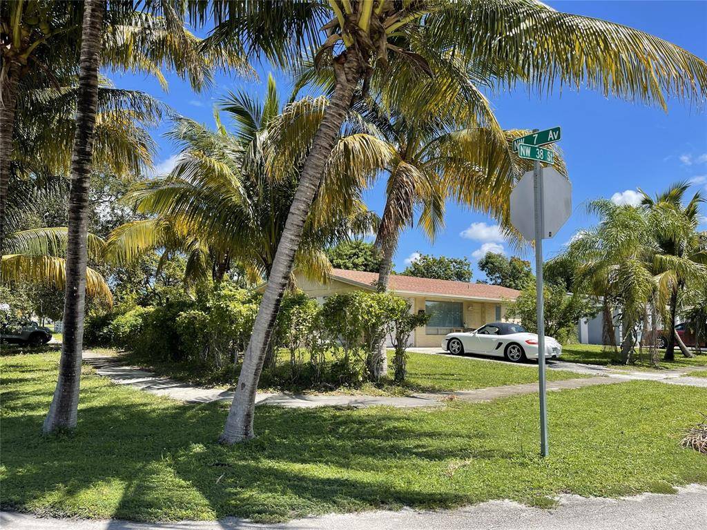 Deerfield Beach, FL 33064,671 NW 38th St
