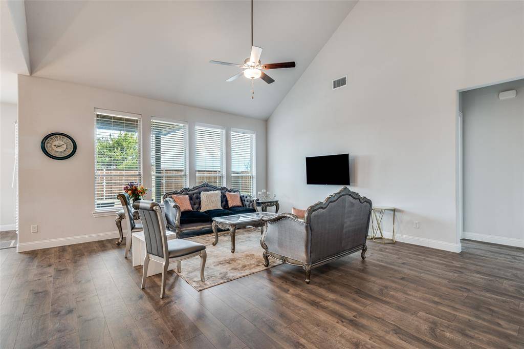 Mansfield, TX 76063,905 Flora Street