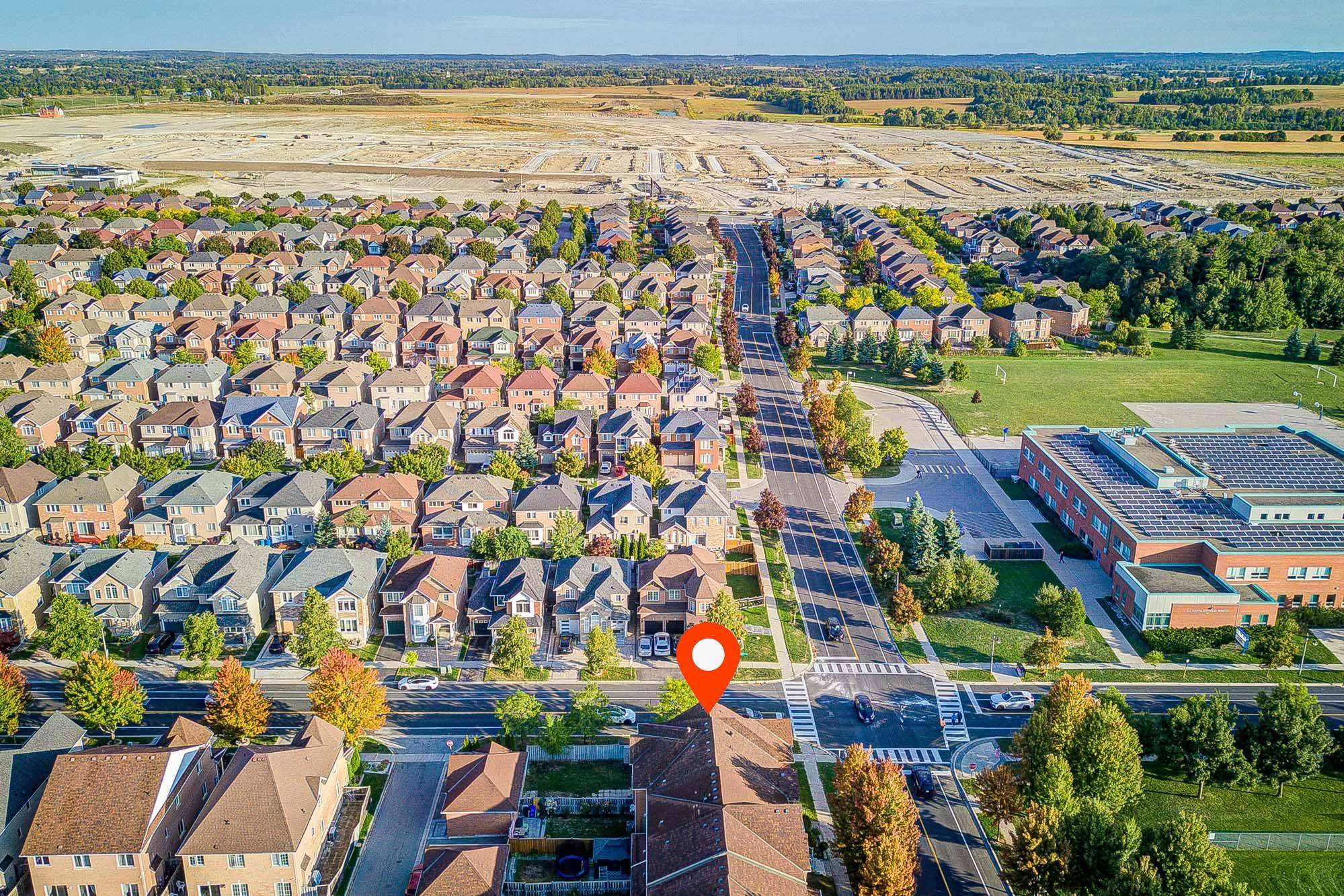 Markham, ON L6C 2Y3,496 The Bridle WALK